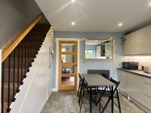 Kitchen- click for photo gallery